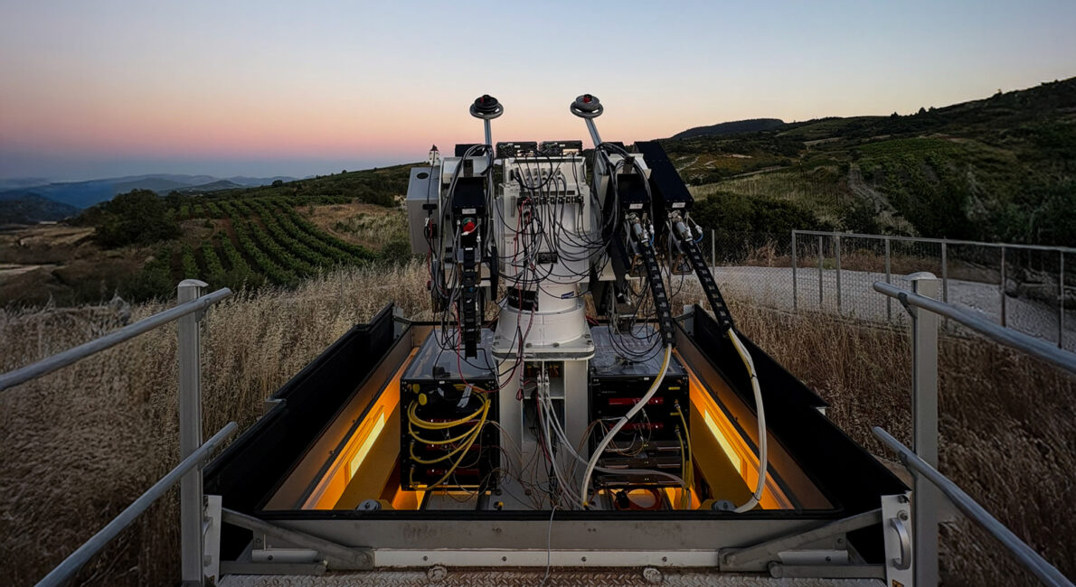 Laser transmission system at ESA’s Kryoneri Observatory enabling optical communication with NASA’s Psyche spacecraft